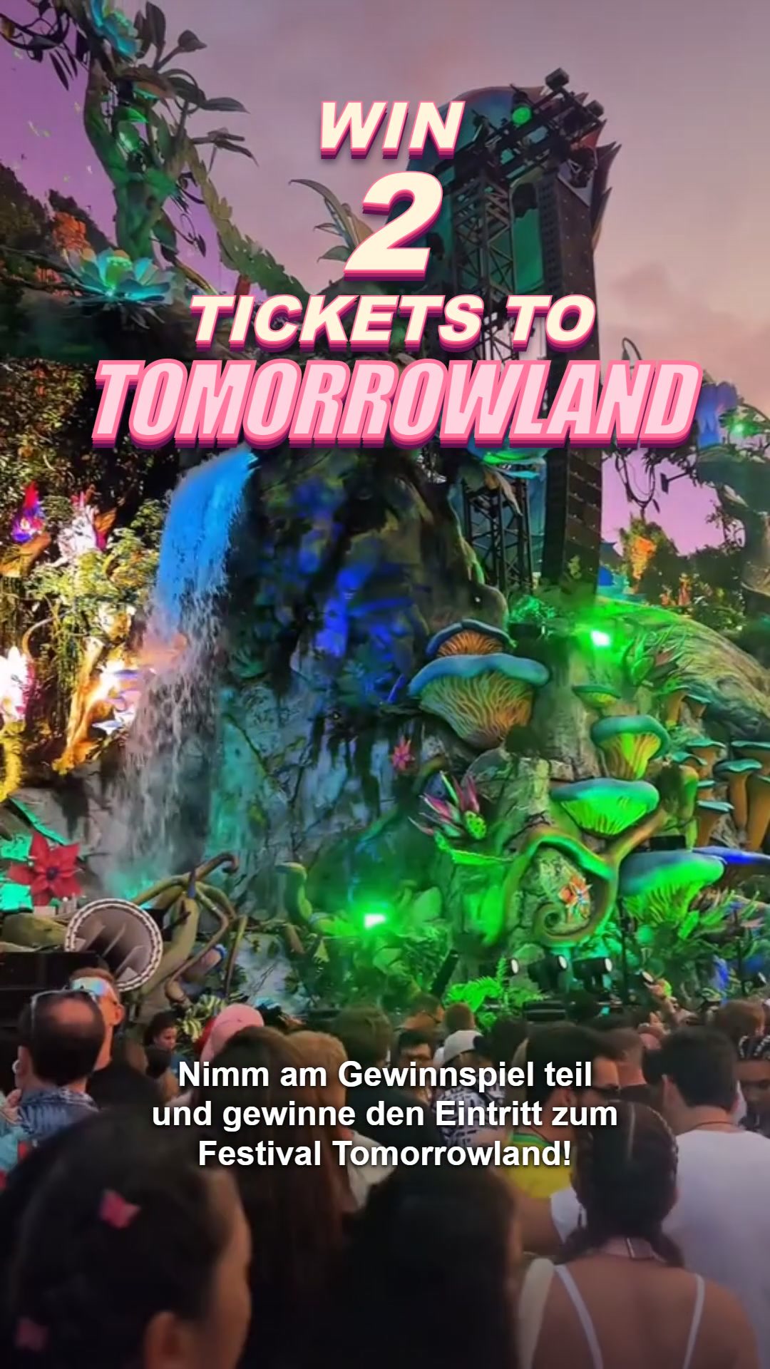 Креатив Tomorrowland: зелёная фестивальная сцена и розово-белая типографика
